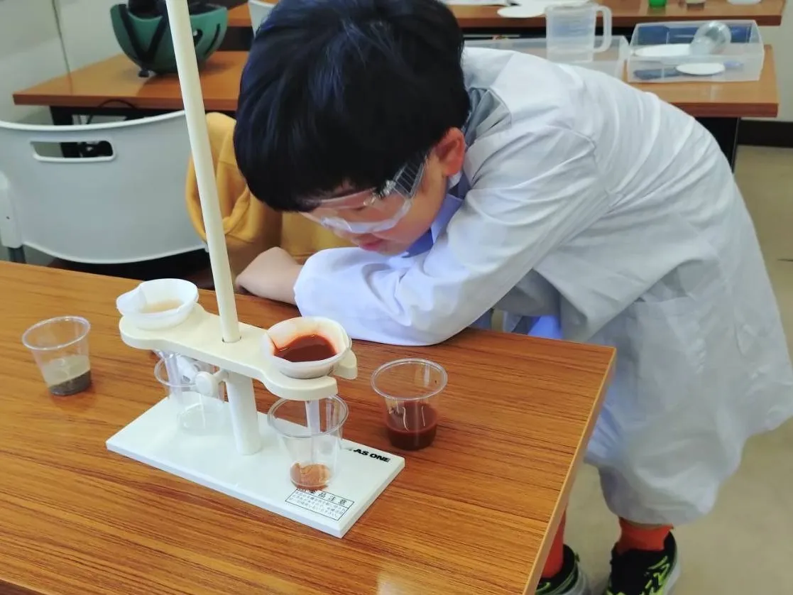 【小さな研究者！！】サイエンスゲーツ（理科実験教室）の一幕